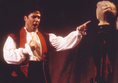 Taras Kulish as FIGARO